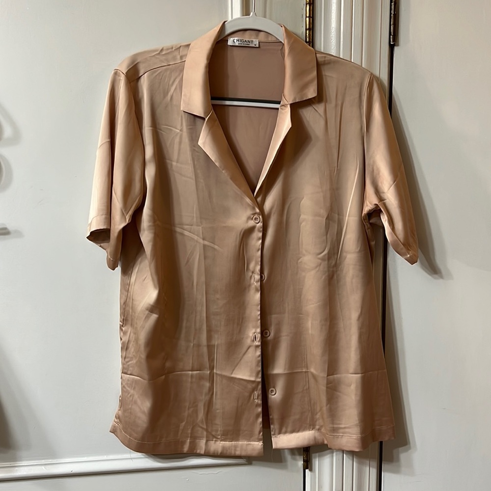 Beige Satin Short-sleeve Blouse/ Button-down